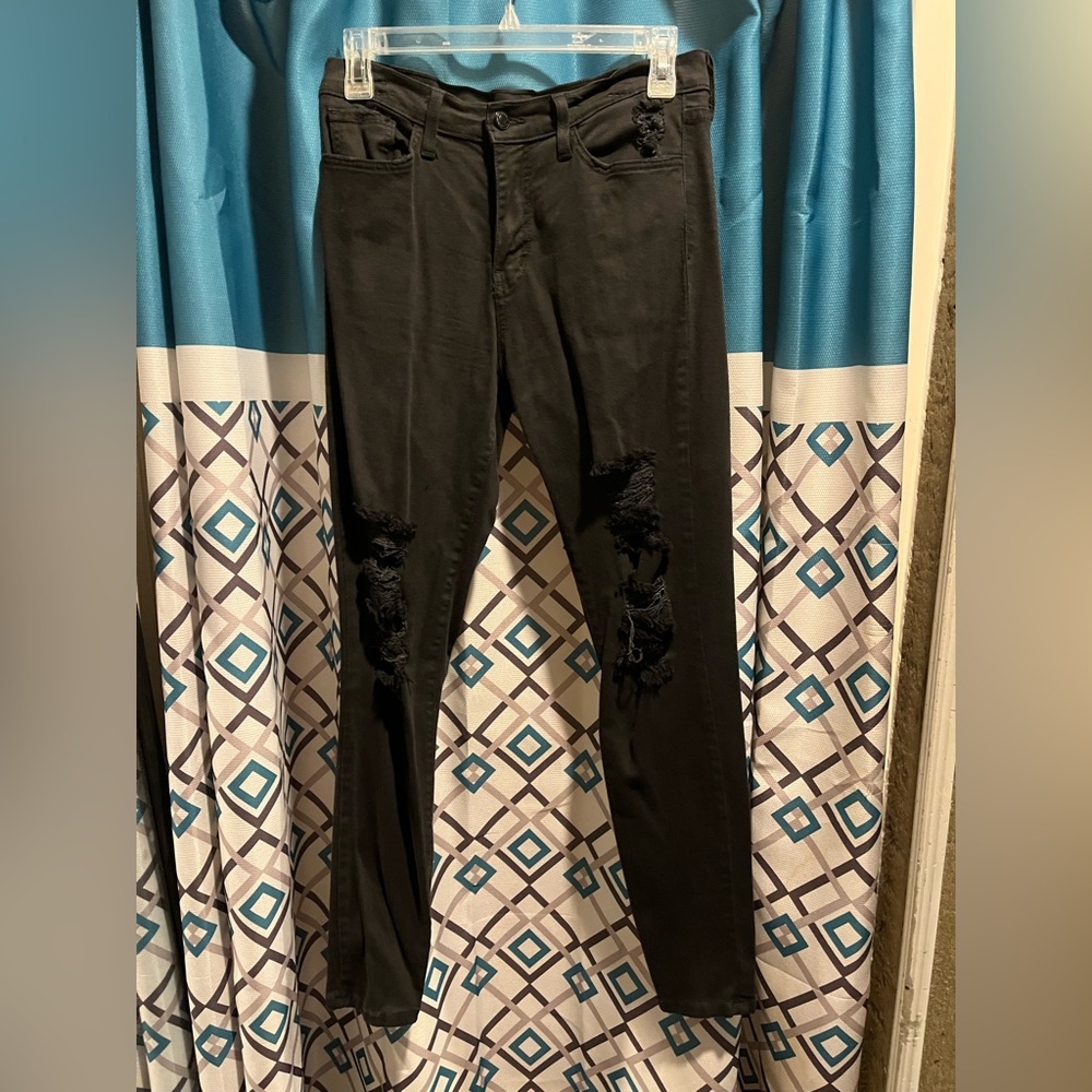 Black Distressed Skinny Jeans